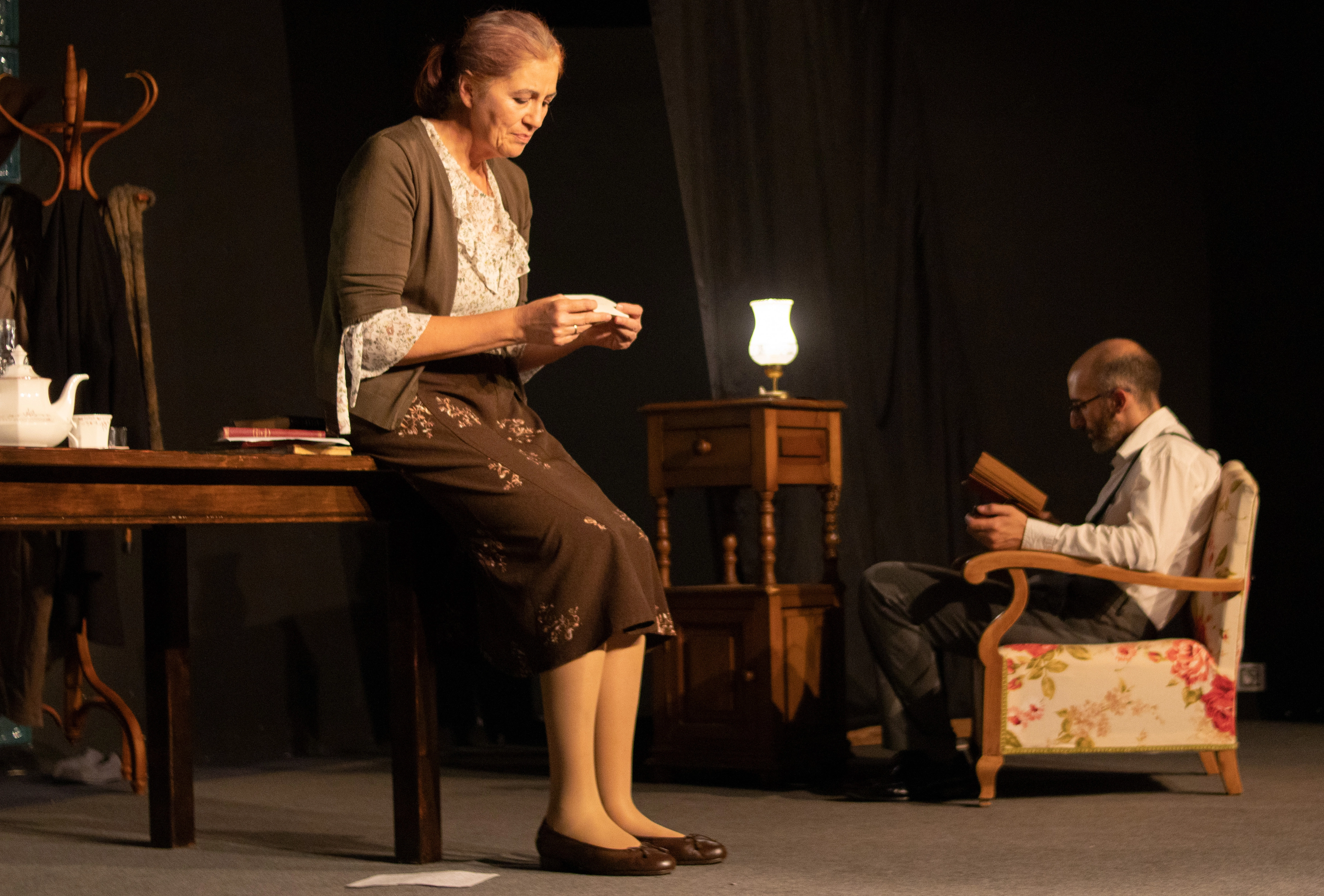 Uno de los momentos durante una representación de Las verdades de Virginia Woolf